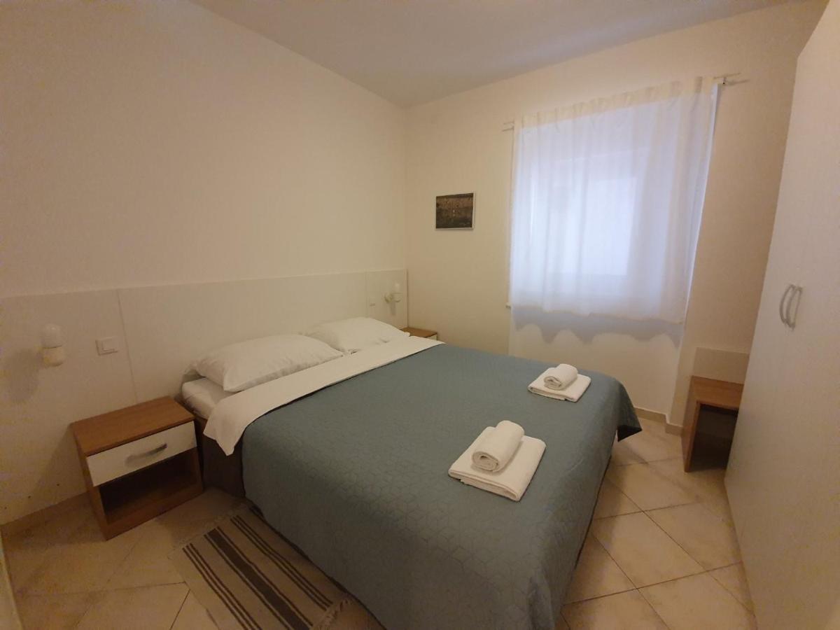 Apartmani Plaza Selce Luaran gambar