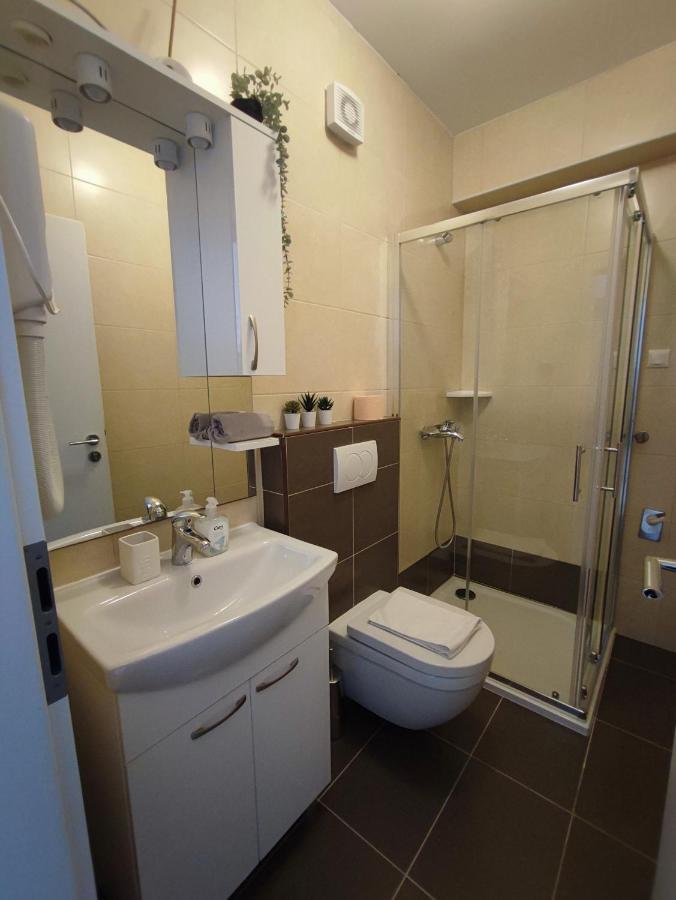 Apartmani Plaza Selce Bilik gambar