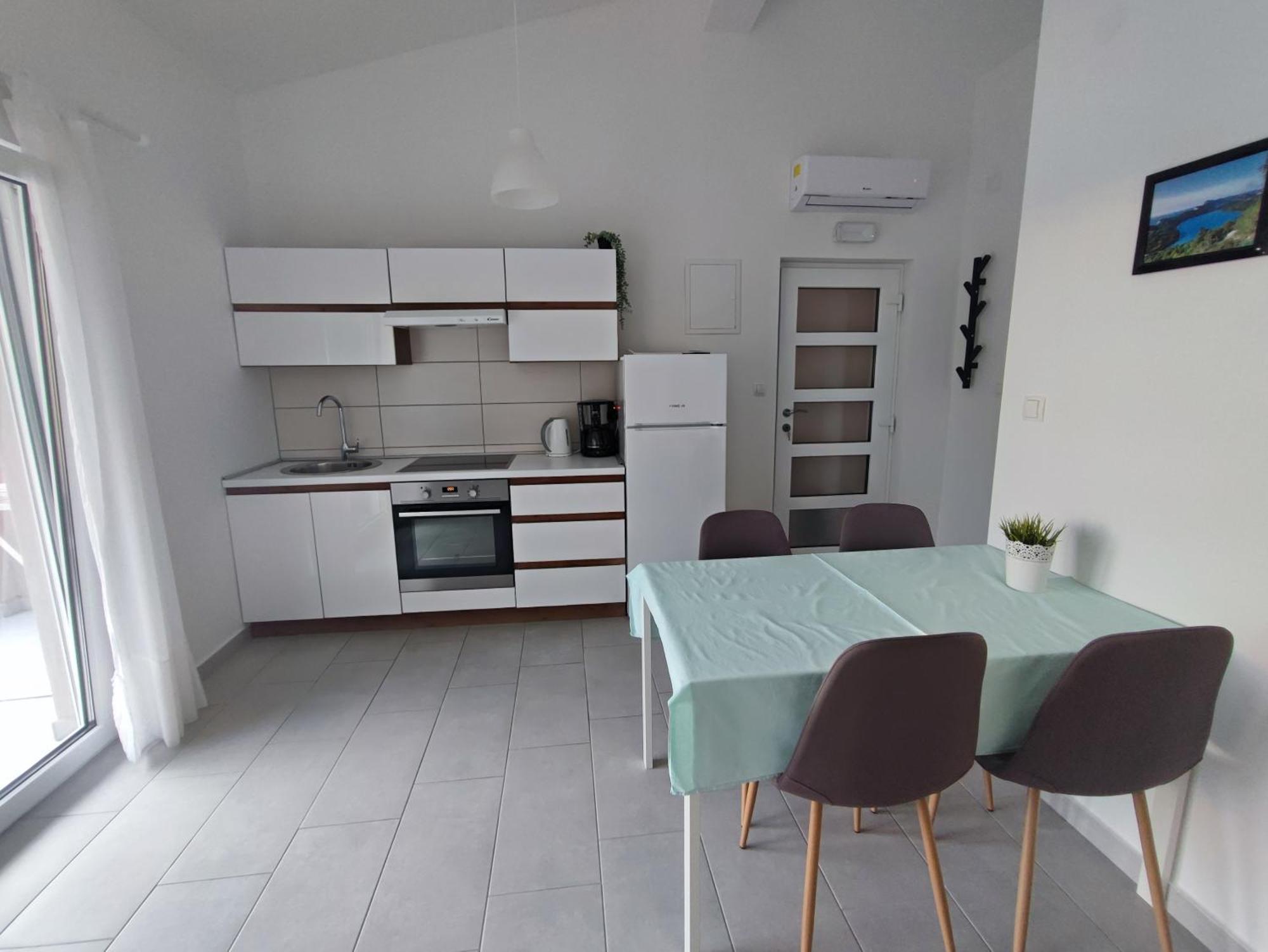 Apartmani Plaza Selce Luaran gambar